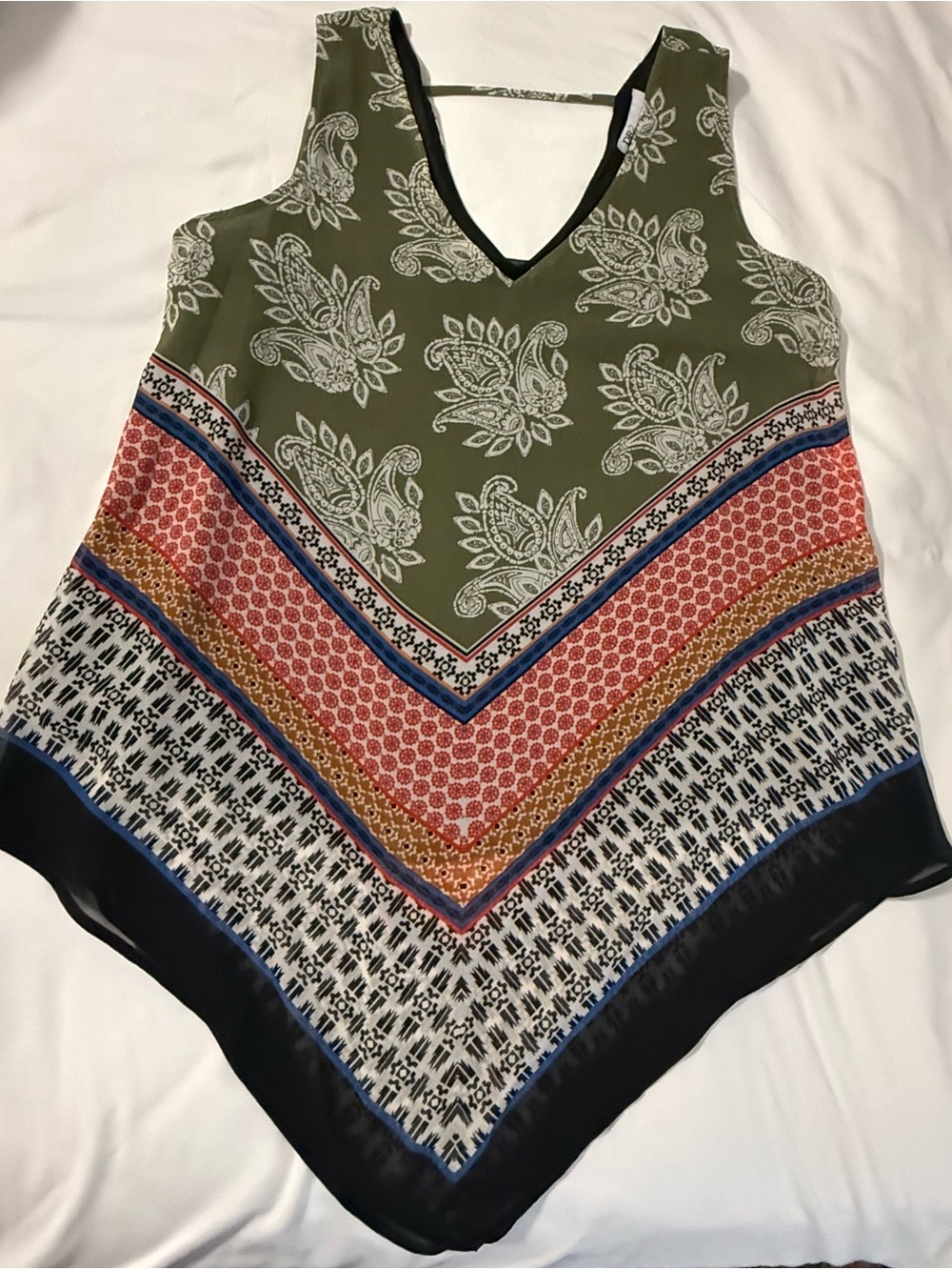 DR2 Boho Printed Handkerchief Hem Tank in Olive, Coral & Navy size S